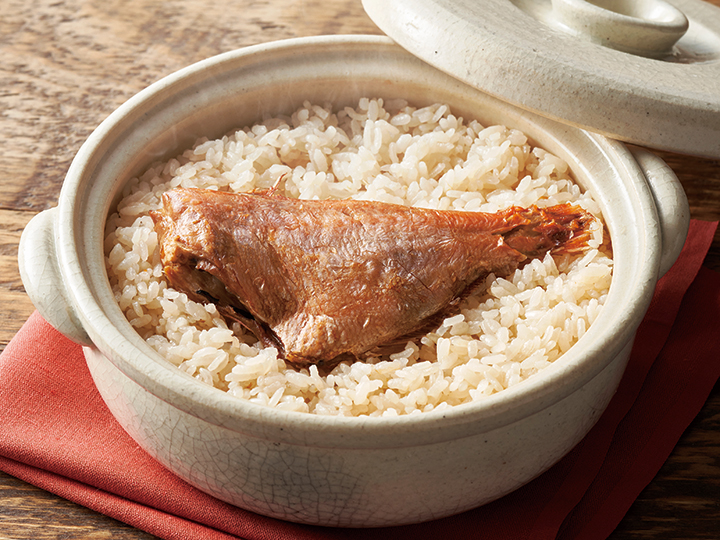 予約4/20週 骨までやわらか金目鯛炊込みごはんの素・2合用_2