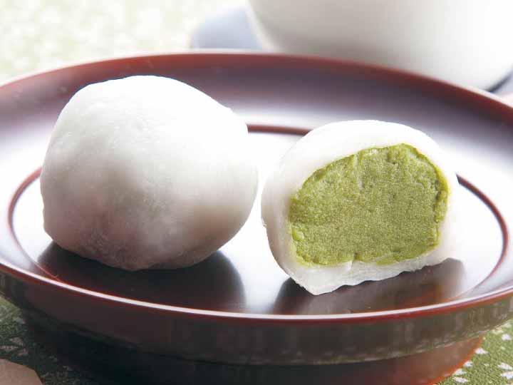 宇治松屋の抹茶大福（有機宇治抹茶使用）