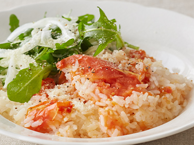 【ベジオタのひと皿】旨味たっぷり！がまだすトマトの出汁味わうごちそう炊き込みごはん写真