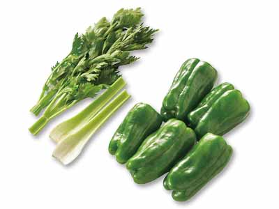 食感をアクセントに　ピーマン＆セロリ写真