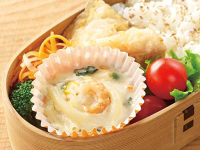 レンジでプチグラタン(5種野菜と海老入り)写真