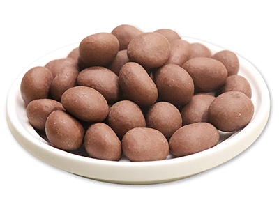 カリッと香ばしい　コーヒー豆チョコレート写真