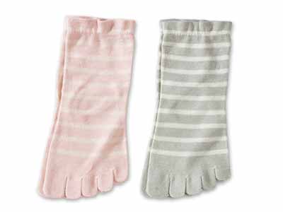 予約　日本製　内側シルク2層5本指ソックス写真