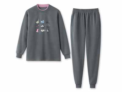 予約　プリント裏起毛ふんわりパジャマ（チャコールグレー）Ｍ−Ｌ写真