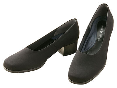 予約　足が楽な　布製フォーマルパンプス23.0写真