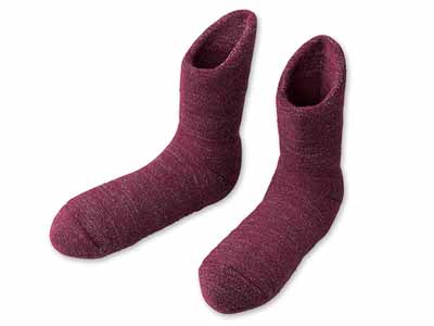 予約　備長炭ホームソックス足首ロング（エンジ）写真