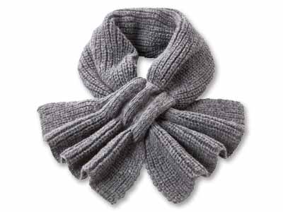 予約　通すだけ華やかニットマフラー（アッシュグレー）写真