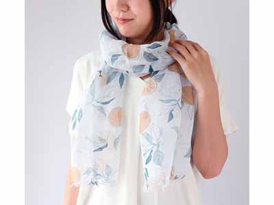 予約　チクチクしない　麻ストール夏みかん　グレー写真