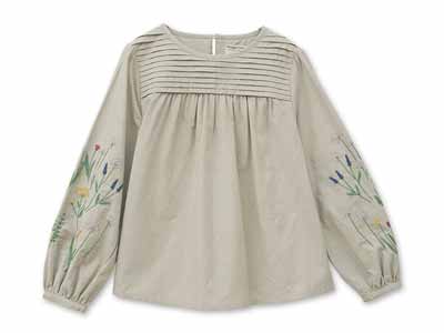 予約　手織り　ＯＣ　フラワー手刺繍　タックヨークブラウス・セージグレイ・Ｍ写真