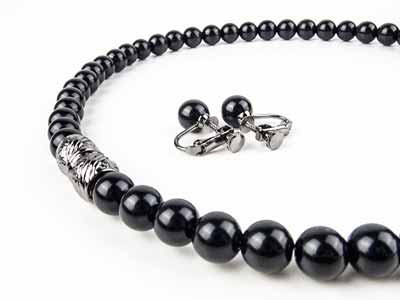 予約　岩佐　天然8MMジェット　ネックレス＆イヤリング写真