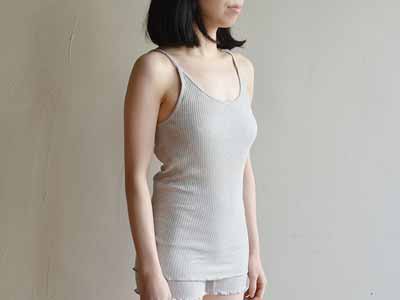 予約　リブカップ付きキャミソール　グレー写真