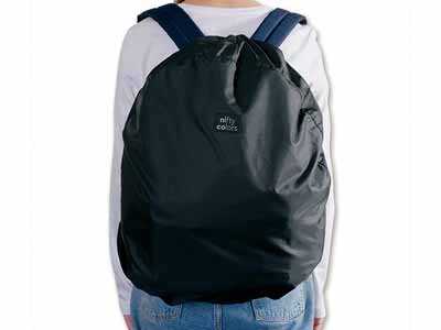 レインバックパックカバー　ソリッドブラック写真