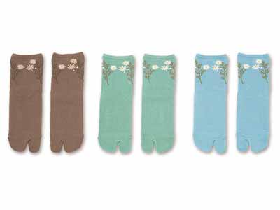 予約　日本製　口ゴムゆったりカモミールタビ型ソックス写真