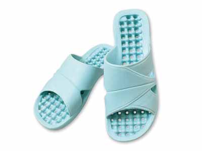 予約　水が溜まらないベランダサンダル　ブルー写真