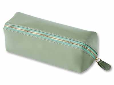 予約　ラムレザーメガネケース　オリーブ写真