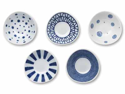 予約　ｉｎｄｉｇｏ　藍玉三角小付鉢（5柄組）写真