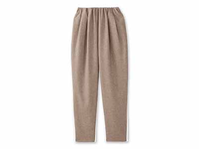 予約　ｅｃｌａＴ　ｓｔｙｌｅキレイ見せタック　パンツ　クレイベージュ　Ｍ写真