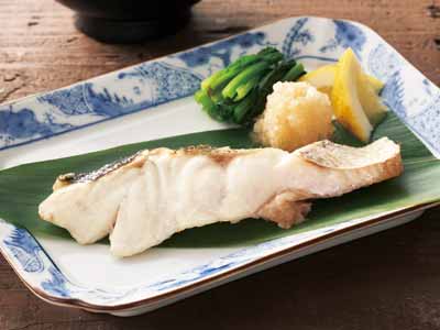 目利きの旬魚　新潟県産夏すずき切身写真