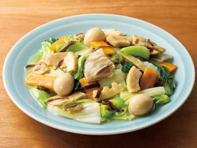 野菜をくわえて　国産具材6種の八宝菜写真