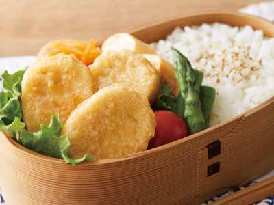 徳用国産大豆のお豆腐入りふんわりナゲット写真