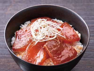 韓国風　国産天然びんちょうまぐろ漬け丼写真