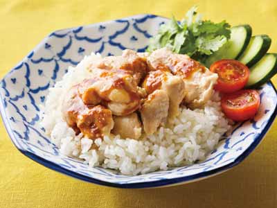 国産鶏のカオマンガイの具（辛味たれ付）写真