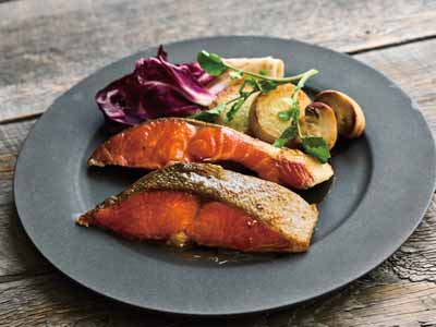 【予約】12／22週　ソテーやムニエルに　厚切り天然紅鮭切身（うす塩味）写真