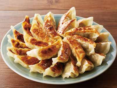 【お得な2パック】いつもの焼き餃子　ファミリーパック×2写真