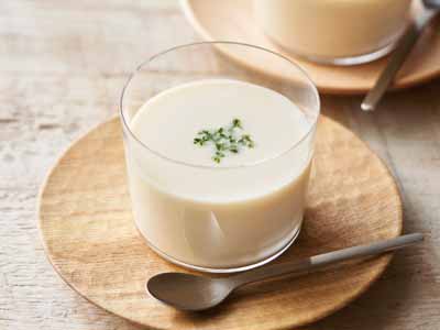 こくがあってなめらか　国産じゃがいものビシソワーズ写真