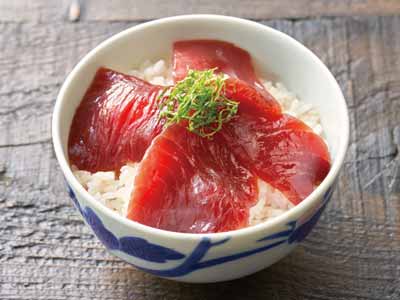 予約3／30週　昆布だしでうまみ引き立つ天然南マグロの漬け丼写真