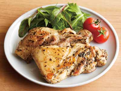 予約4／20週　焼くだけ簡単　ハーブチキンステーキ写真