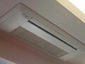 天井埋込型エアコン（吹出口1〜2方向タイプ）