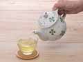 予約　有田焼　四つ葉のクローバーポット（カゴ網付）_3